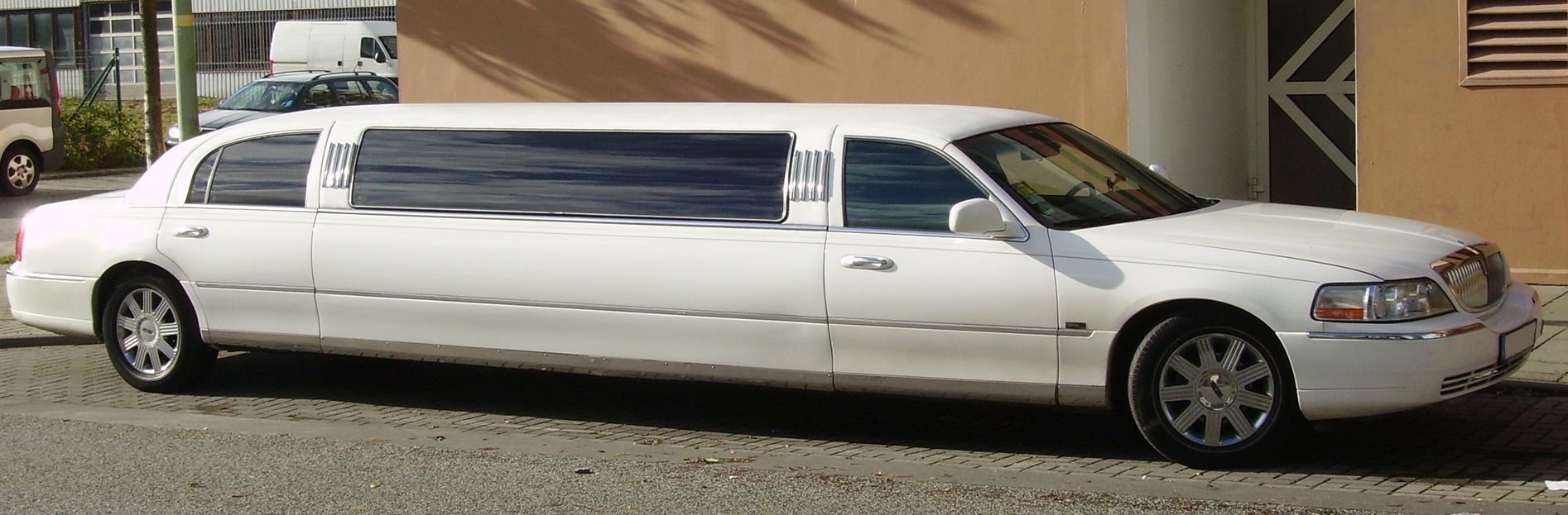 Stretch limousine, an example of the type of vehicle we service